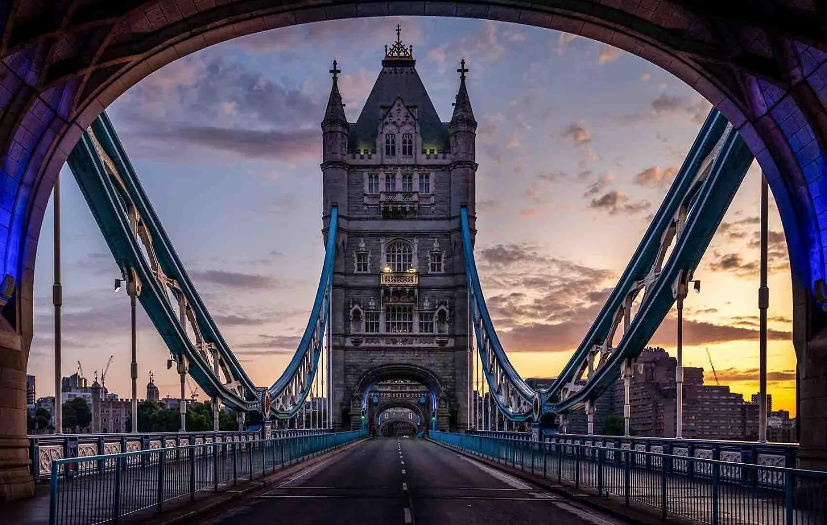 City 2 Bedroom Apartment London Tower Bridge With Free Secure Gated Parking - Perfect For Long Stay 0*,  United Kingdom